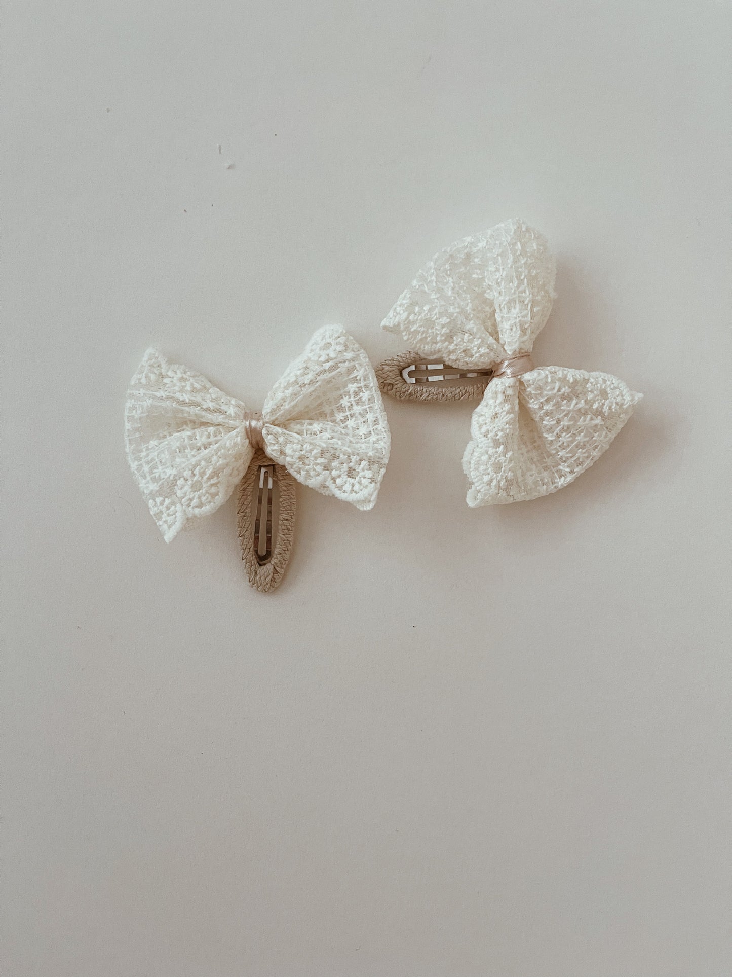 Lace Clip