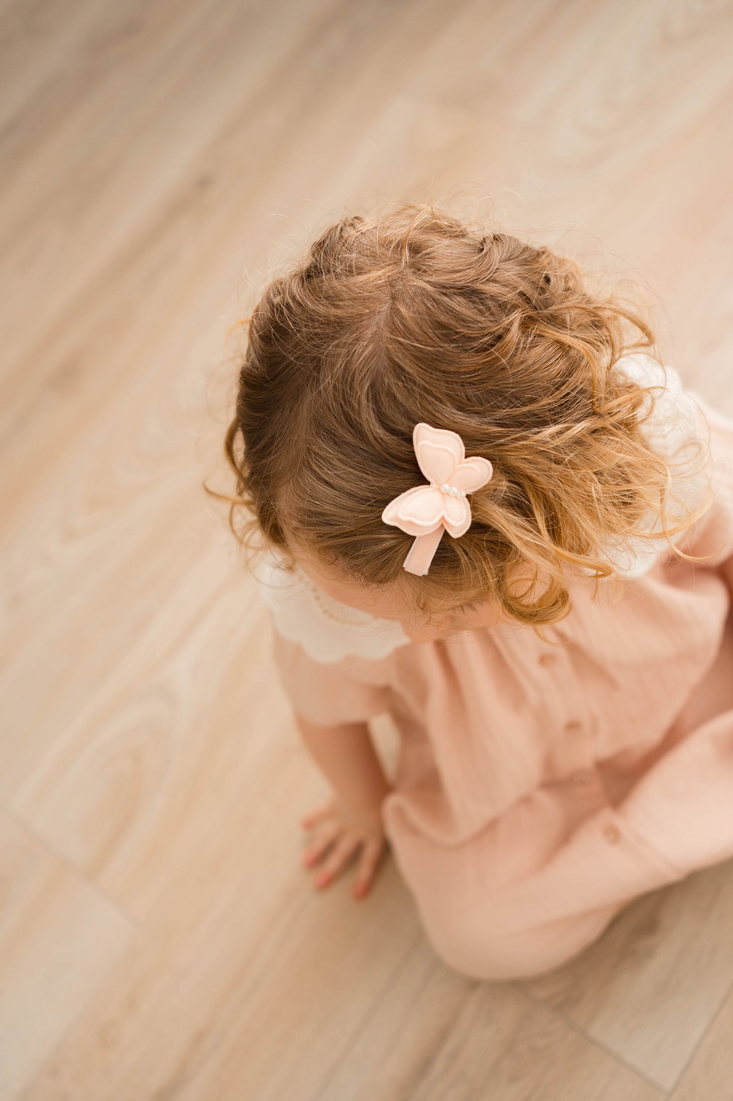 Blush Butterfly clip