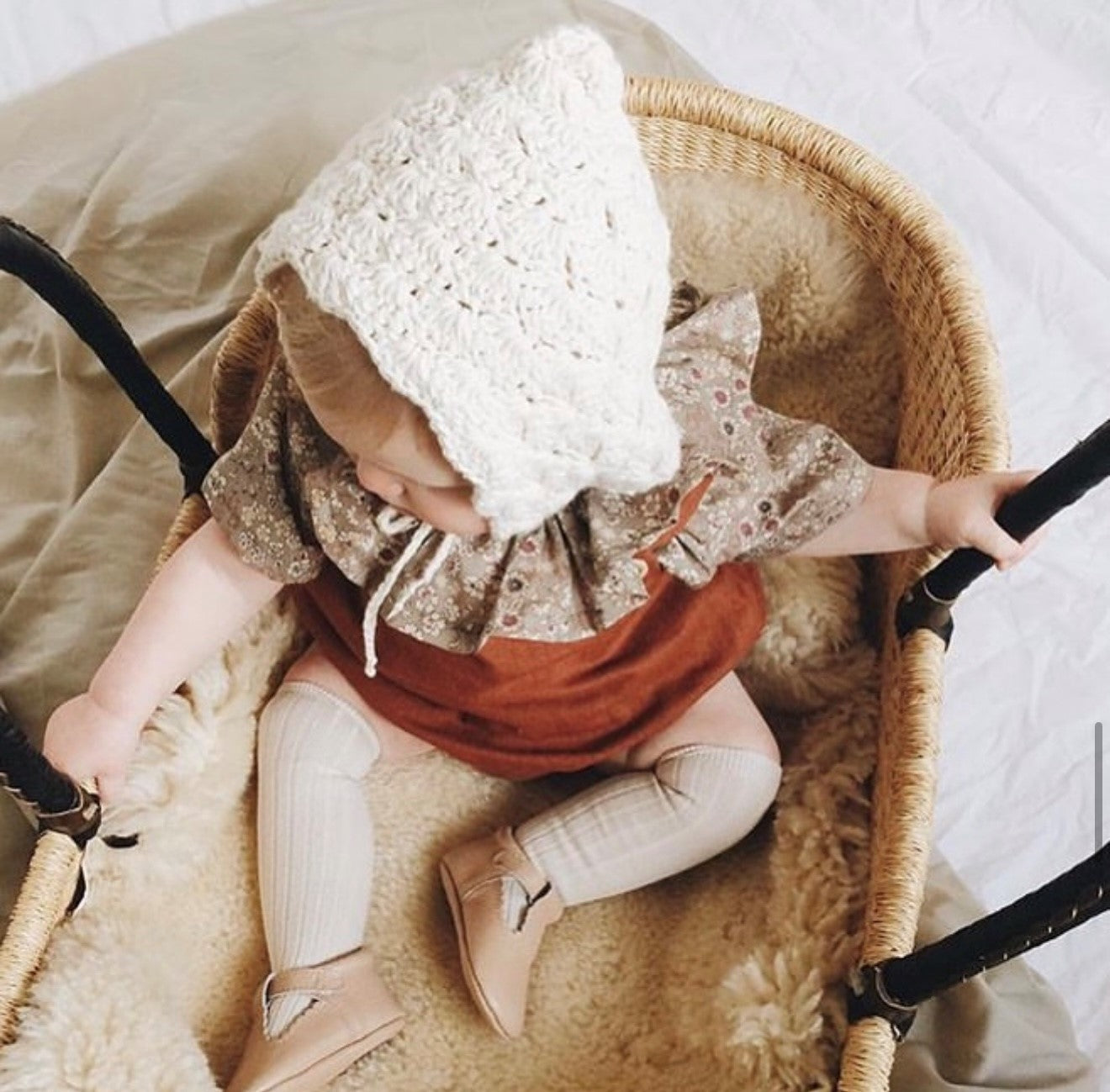 Genuine suede baby shoes -  Light tan